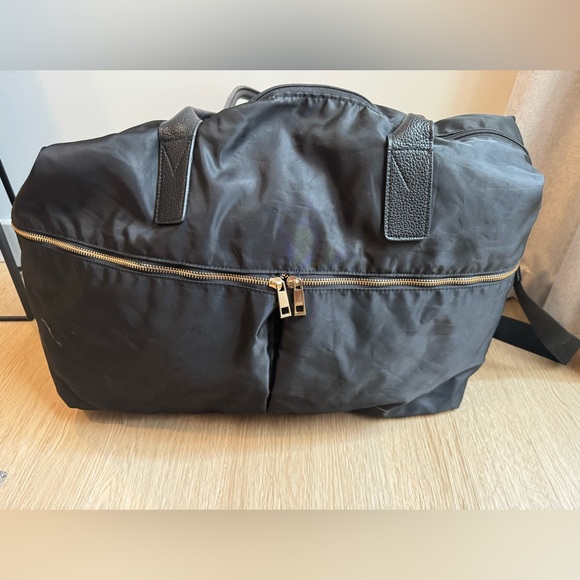 Target - Black Travel Duffle Bag - Picture 1 of 6